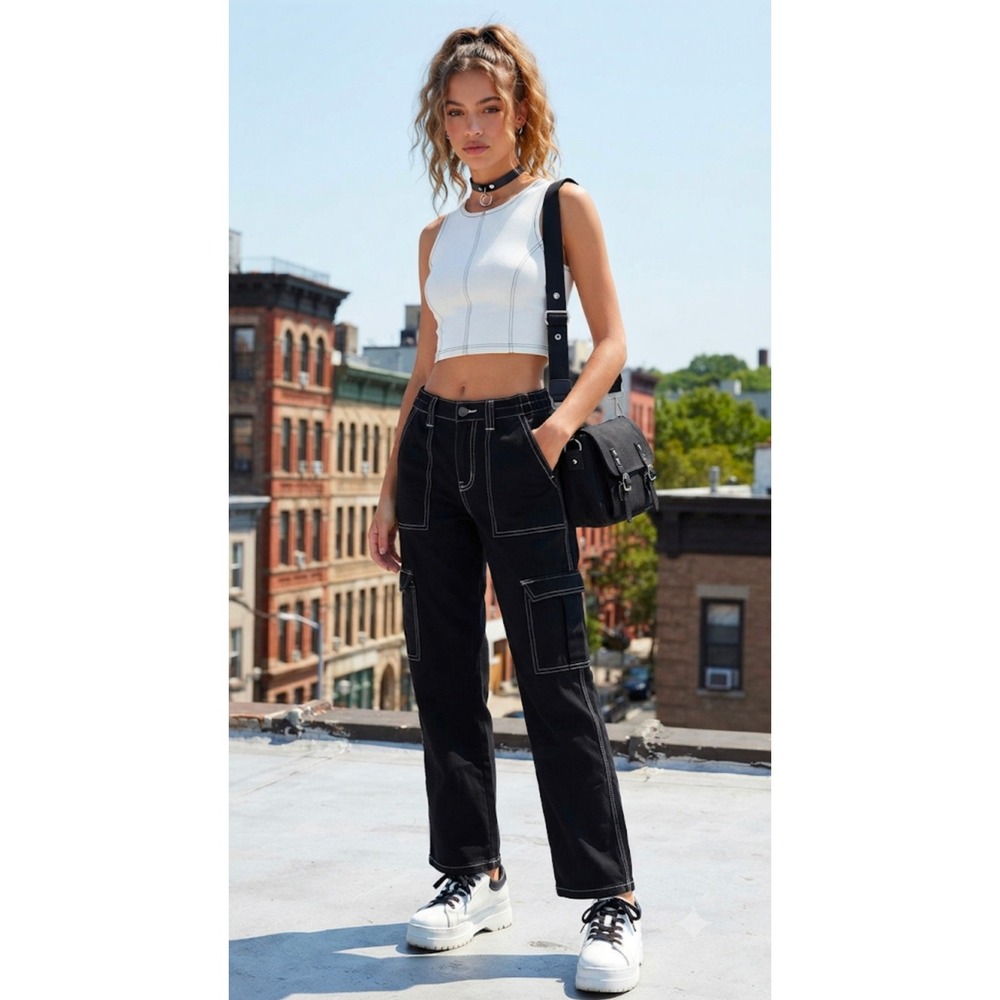BDG Urban Outfitters Black Contrast Stitch Cargo Pants W25 L32 High Waisted